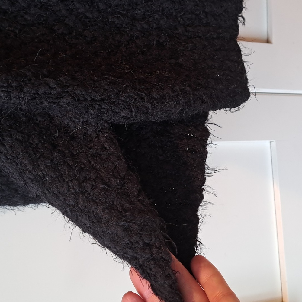 REACTION by Kenneth Cole Black Fuzzy Type  V-Neck Sweater - Picture 5 of 7